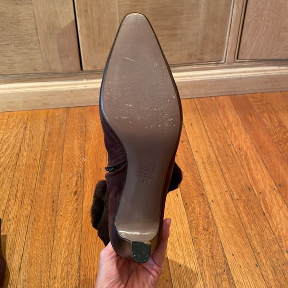 Valentino Couture Brown Suede Faux-Fur Trimmed Boots, Size 38.5 - Picture 12 of 15